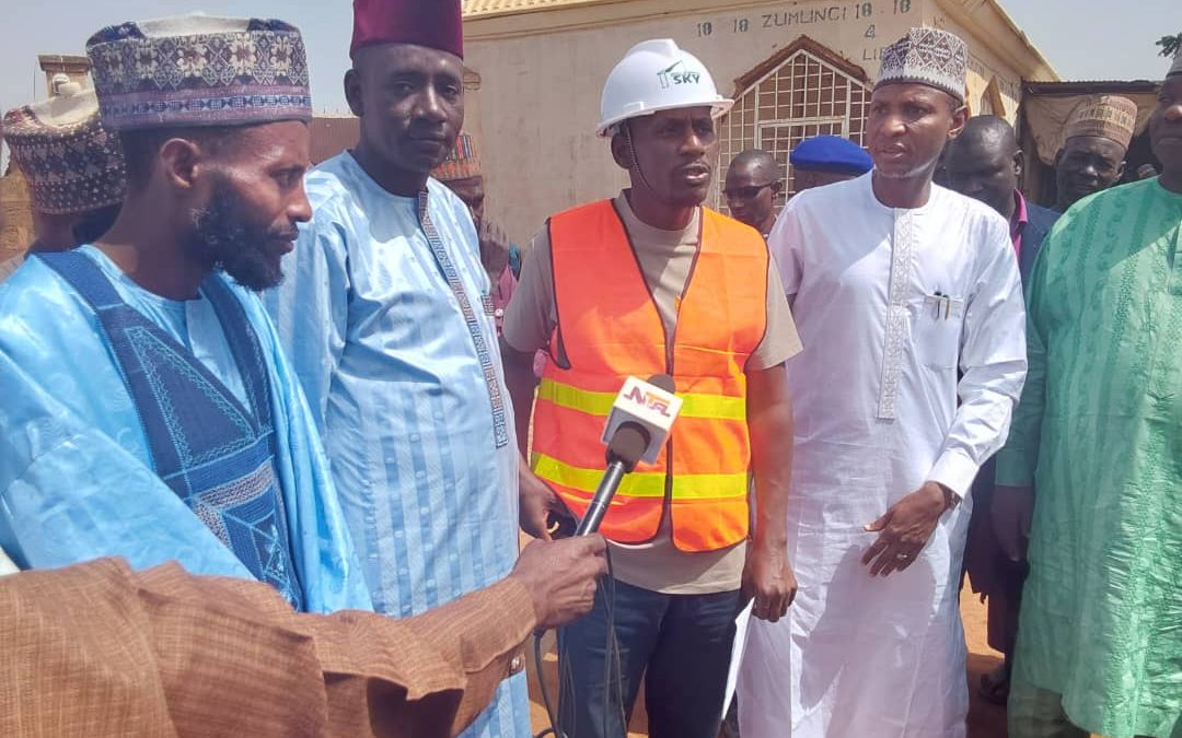 SPEAKER SOKOTO STATE HOUSE OF ASSEMBLY WITNESSED SITE HANDING OVER